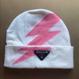 never worn prada beanie